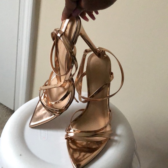 Heels - Picture 2 of 2